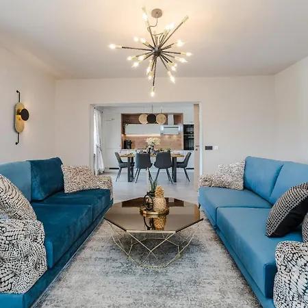 בית נופש Ferienhaus In Privlaka Mit Privatem Pool - B44224 *